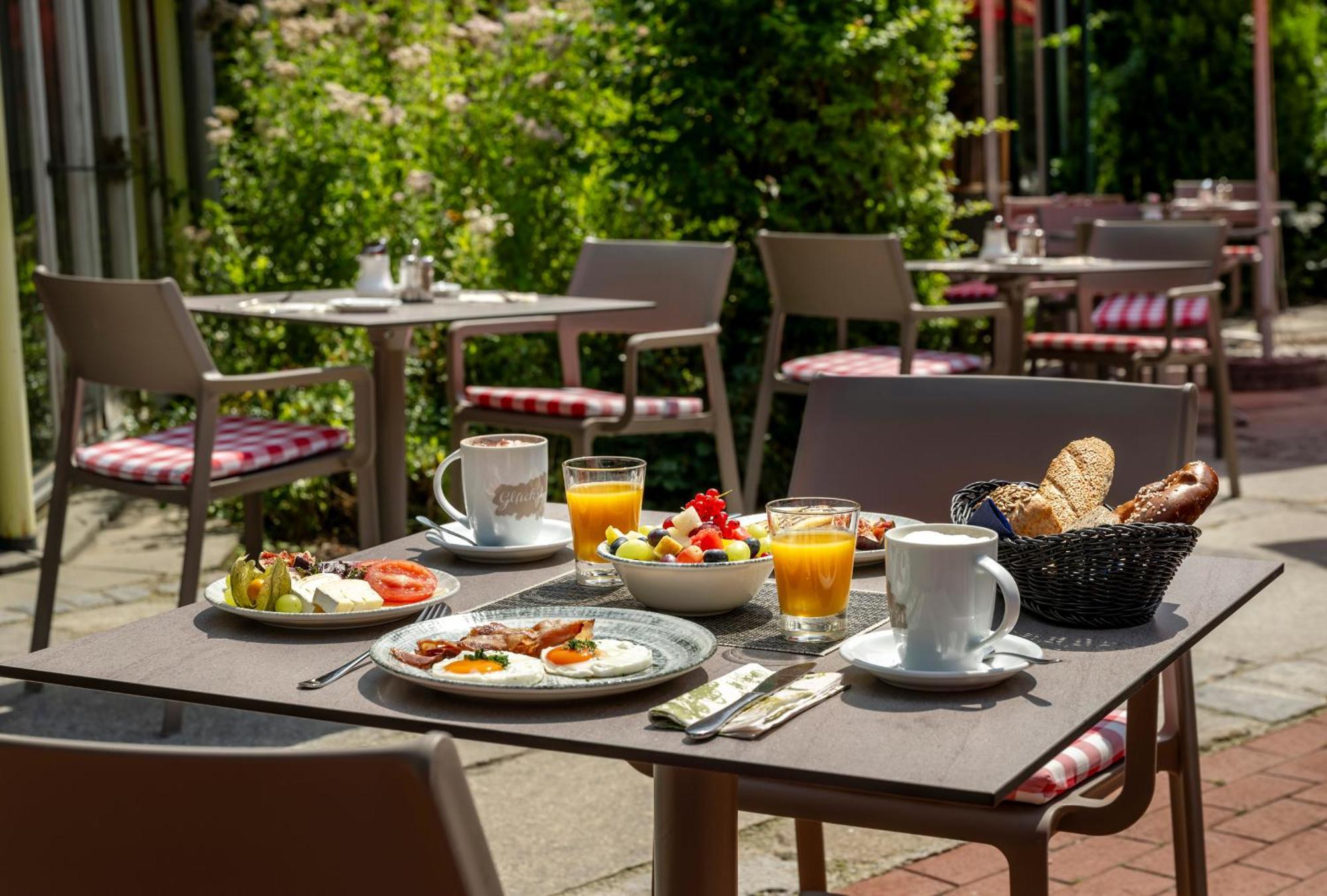 Hotel Am Haslinger Hof Bad Füssing Екстериор снимка
