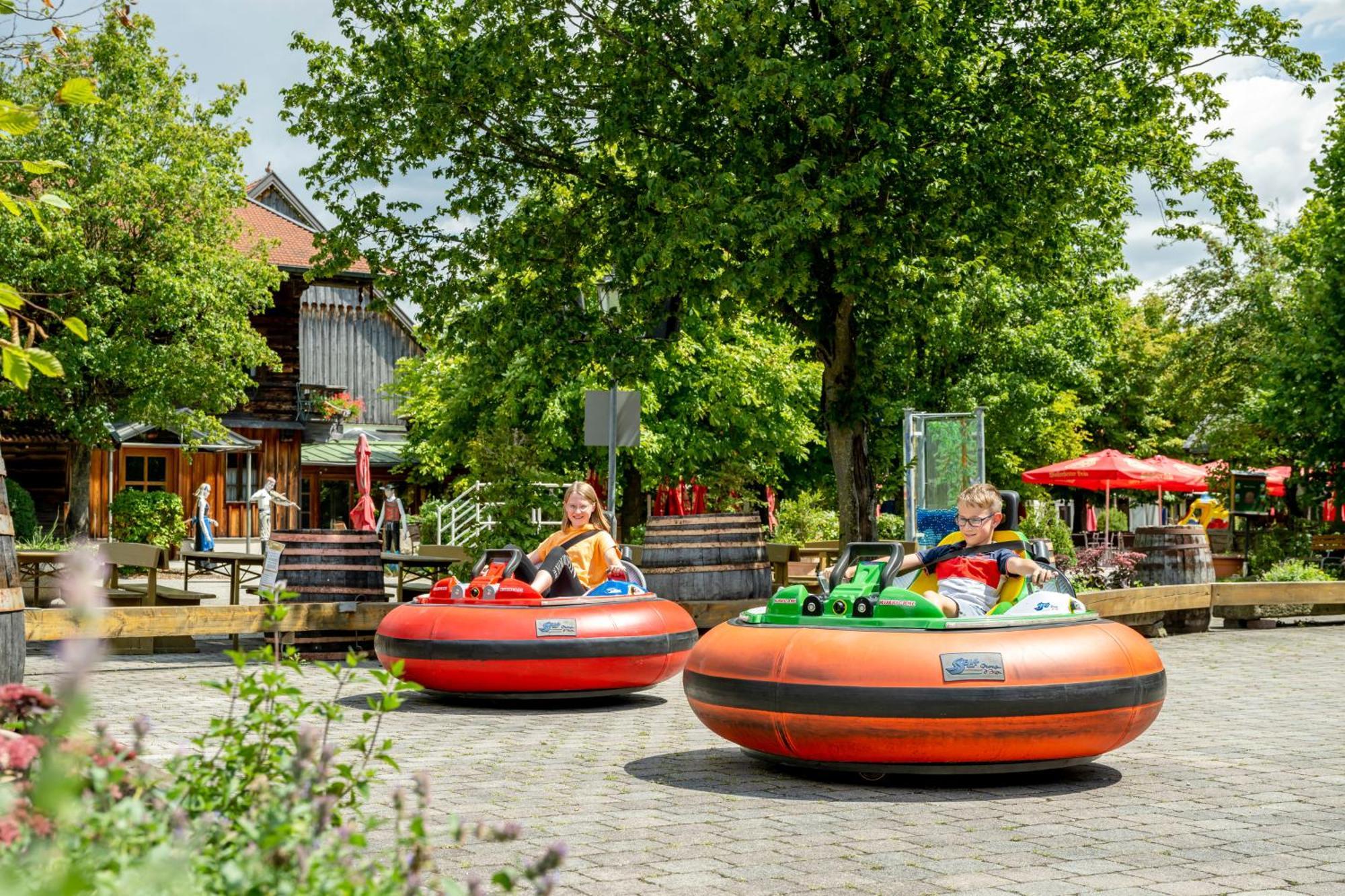 Hotel Am Haslinger Hof Bad Füssing Екстериор снимка