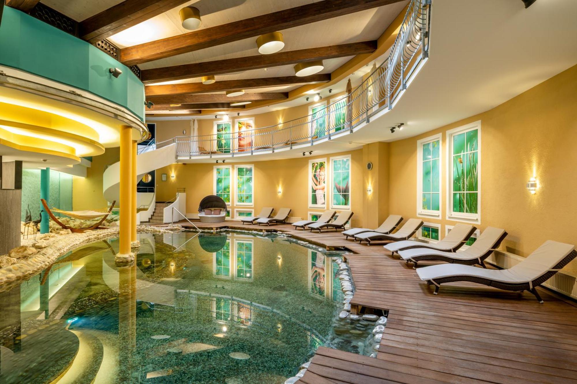 Hotel Am Haslinger Hof Bad Füssing Екстериор снимка